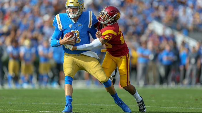ucla-usc-wilton-speight.jpg